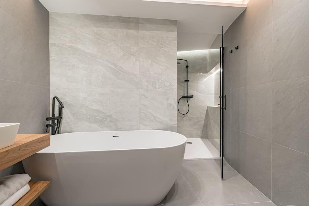 Puerta Del Sol 3Br 3Bh Apartment Madrid Exterior photo